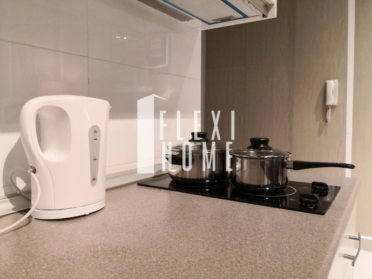 Netflix-Designed Studio Home At Cybersquare, Cyberjaya By Flexihome-My 外观 照片